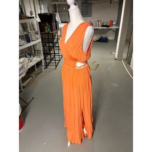 Charlotte Russe Side Cut Out Summer Flowy Dress in Medium